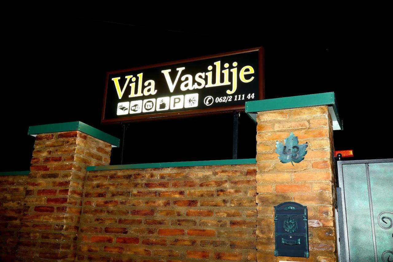 Vila Vasilije Hotel Novi Knezevac Eksteriør billede